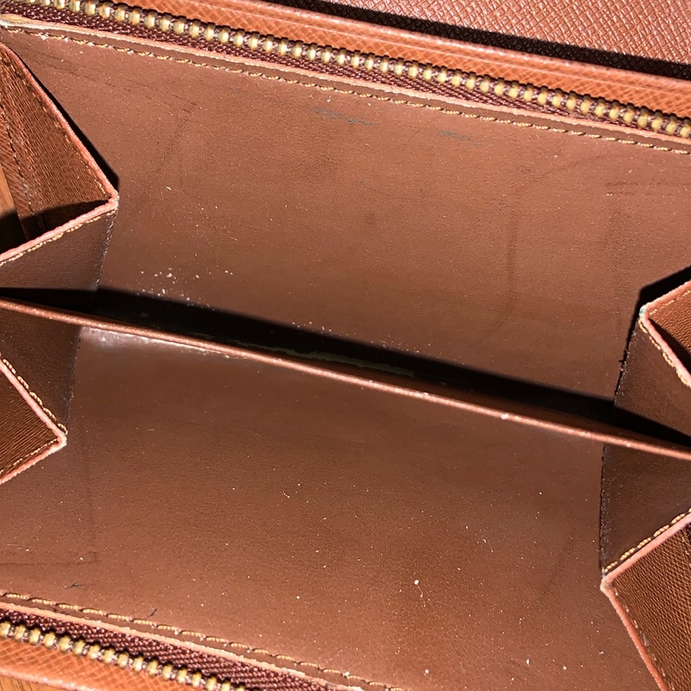 Authentic Louis Vuitton Monogram Cardholder Flap Wallet - Picture 10 of 16